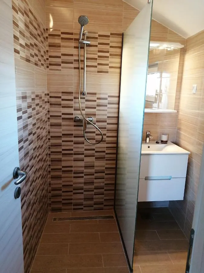 Apartments In Lopar/Insel Rab 17728
