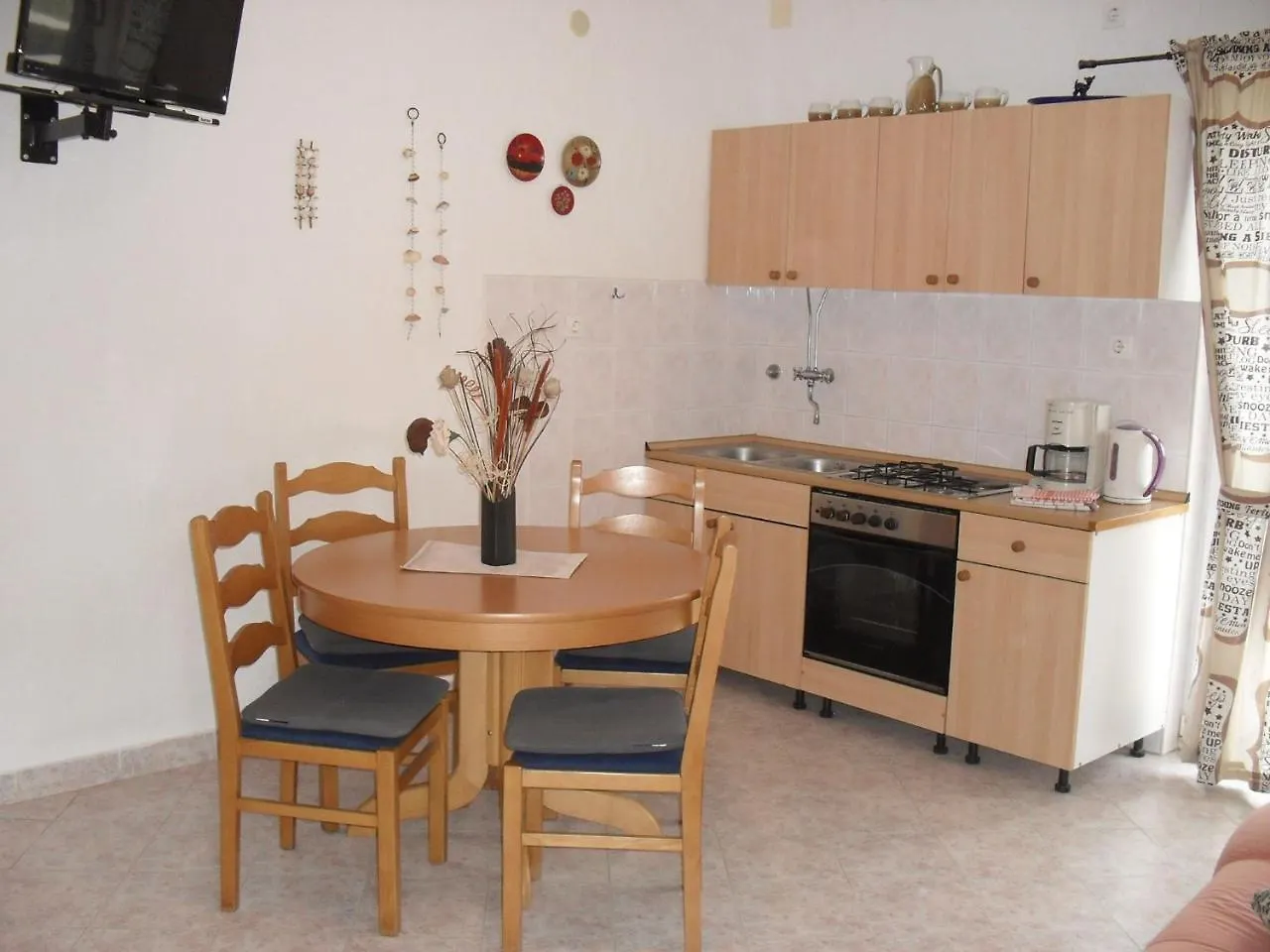 Apartments In Lopar/Insel Rab 17728